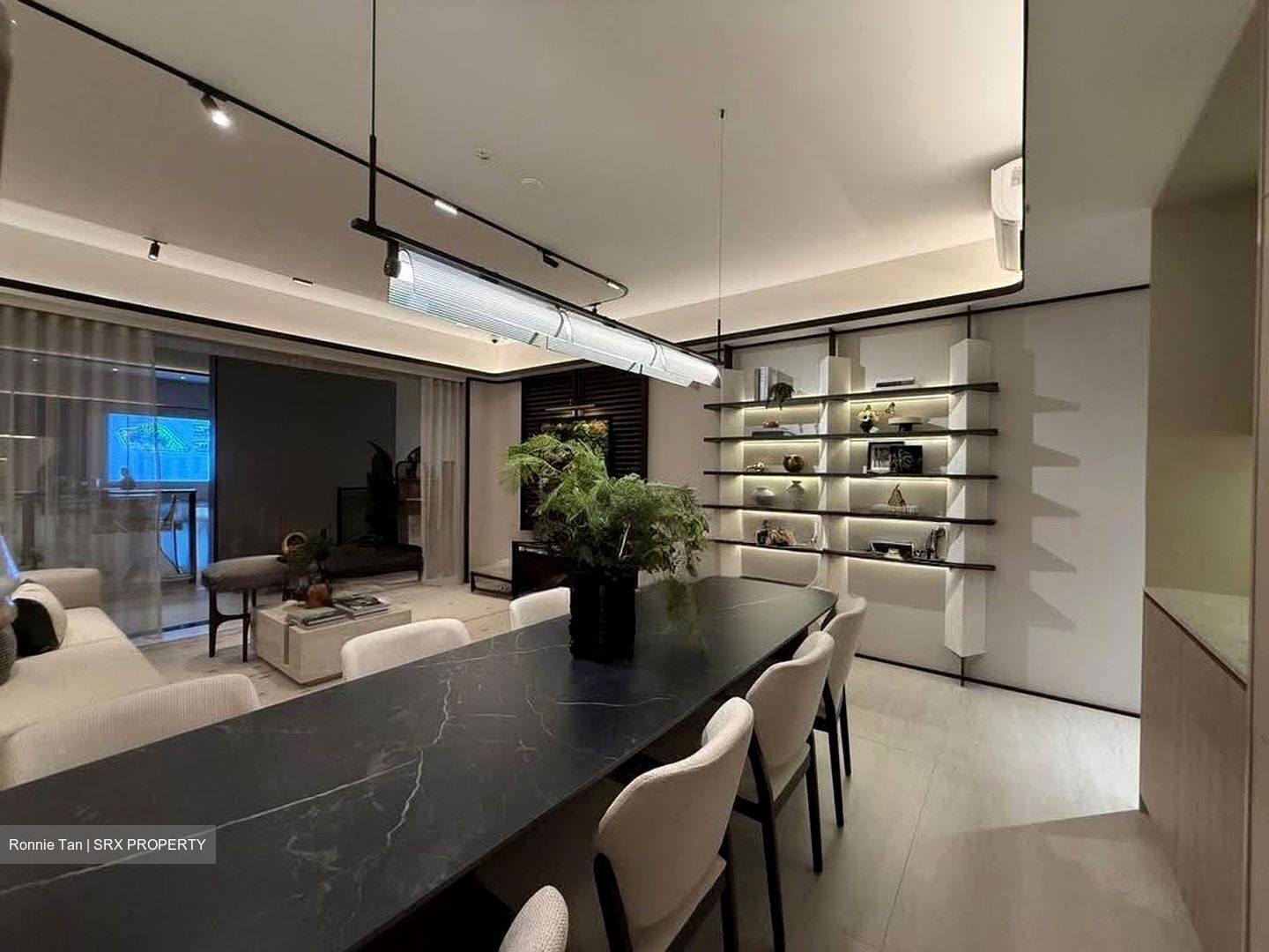Commonwealth Avenue West (D5), Condominium #628246511